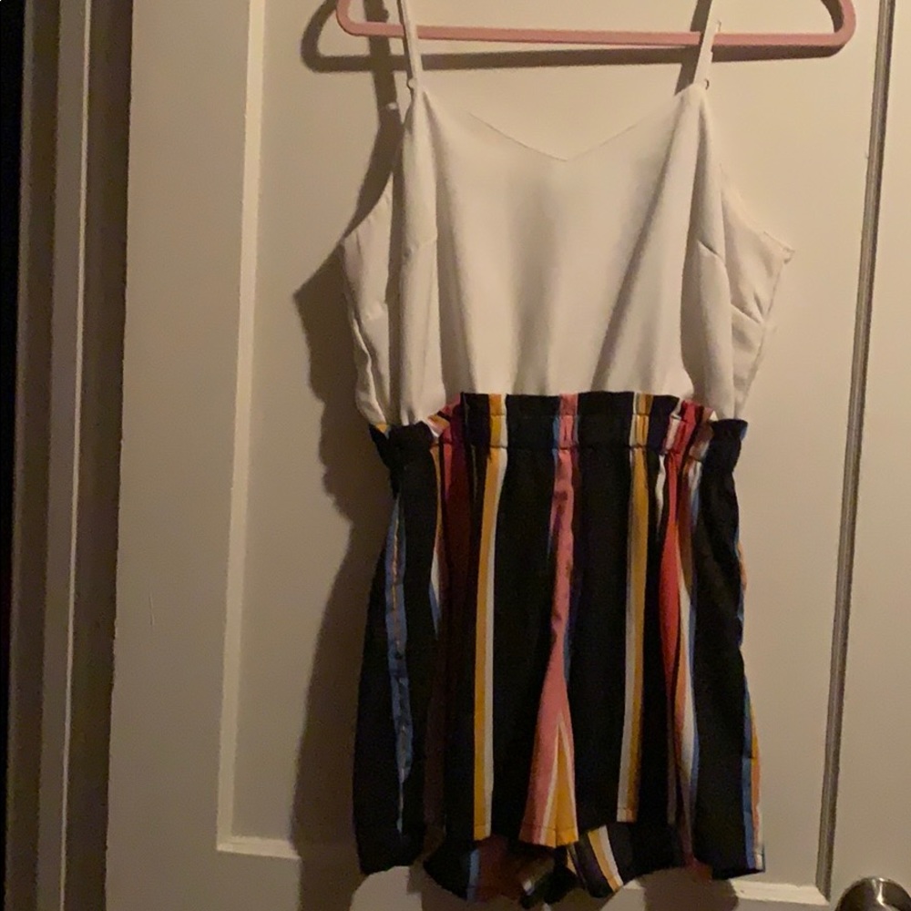 Romper - Picture 2 of 3